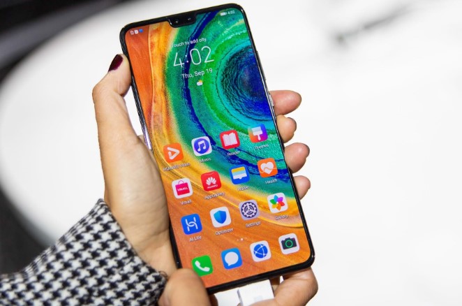 Huawei заплатить гроші всім користувачам смартфонів