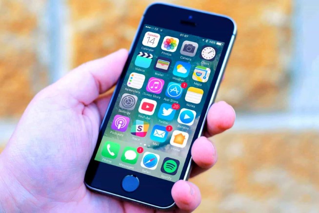Apple випустила нову ОС для старих моделях iPhone
