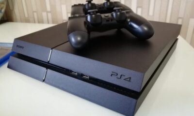 Sony обрушить ціну консолі PlayStation 4 в декілька разів