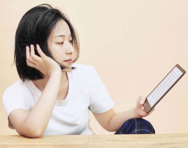 Xiaomi Mi Reader Pro - електронна книга на Android, що працює 70 днів без підзарядки