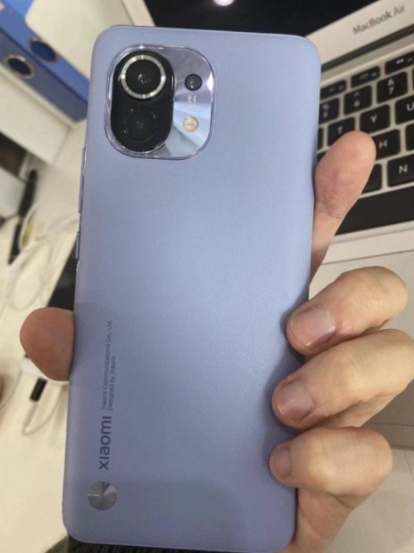 Елітний шкіряний Xiaomi Mi 11 показали на фото