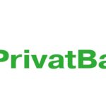 Клієнти «ПриватБанку» в розгубленості: гроші просто випаровуються з рахунків, банк не діє