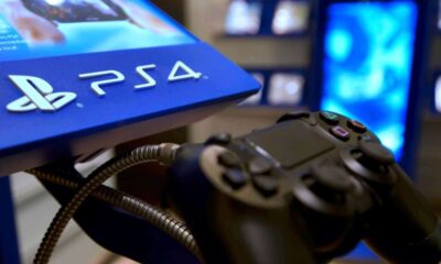 Sony обрушить ціну PlayStation 4 вдвічі до смішного рівня