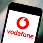 Клієнтам Vodafone пояснили, як прибрати "зайві" послуги