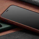 Чим небезпечні чохли для телефону