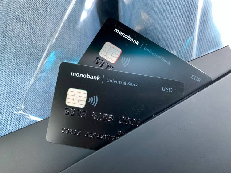 Клієнти Monobank не можуть скористатись своєю карткою