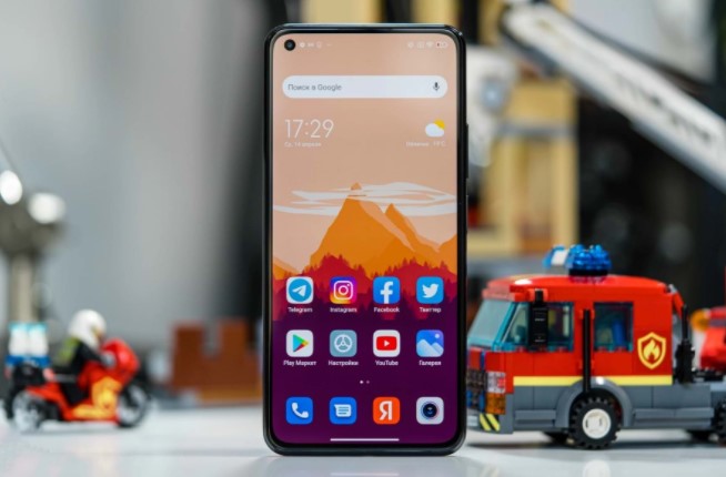 Xiaomi припиняє випуск нових смартфонів Mi