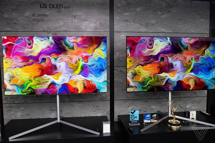 LG представила свої найбільші і маленькі телевізори