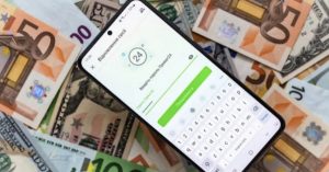 Нова грошова допомога в 2200 гривень на місяць на кожного члена сім'ї: як оформити