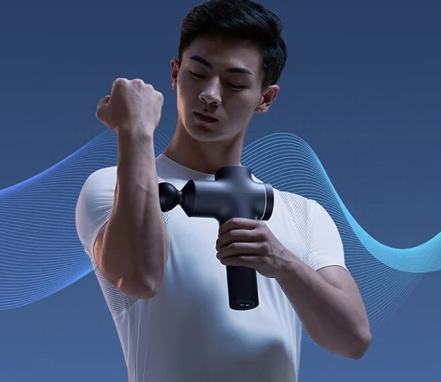 Xiaomi випустила потужний масажний пістолет