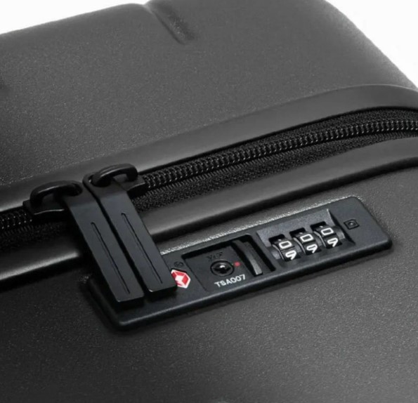 Xiaomi офіційно представила валізу MIJIA Suitcase