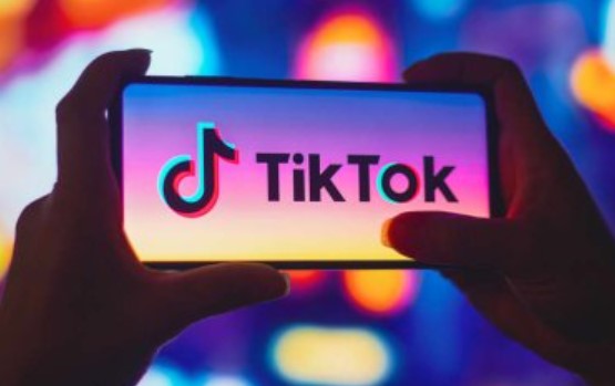 TikTok закриє свій додаток