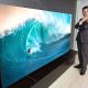 Samsung офіційно представила величезний OLED-телевізор із матрицею LG