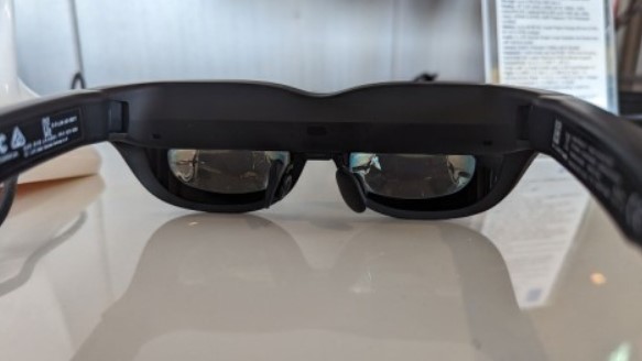 Смарт-окуляри Lenovo Legion Glasses замінюють 100-дюймовий телевізор