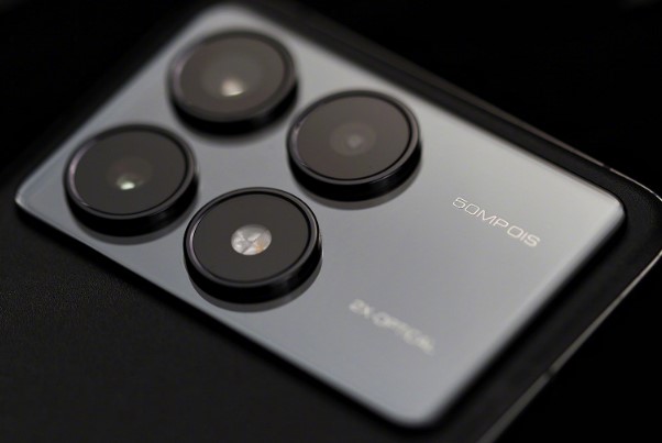 Як знімає флагманський смартфон Redmi K70 Pro: офіційні приклади фото