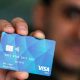 У Європі створять єдину платіжну картку для біженців: перекази в Україну будуть неможливі