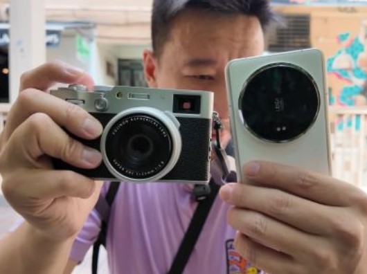 Блогер порівняв Xiaomi 14 Ultra та vivo X100 Pro з бездзеркалкою Fujifilm X100