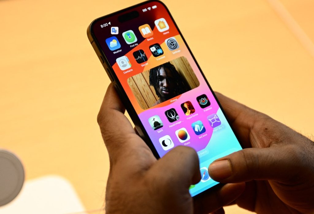 Названо важливі нововведення в iOS 18 для кастомізації та захисту даних