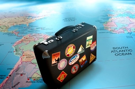 У Нацбанку спрогнозували масовий виїзд українців за кордон: в чому причина