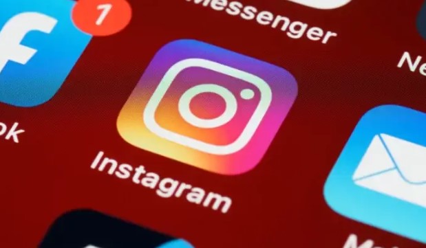 B Instagram тепер можна писати коментарі до сторіс