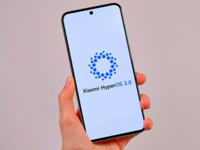 Глава Xiaomi назвав терміни випуску прошивки HyperOS 2.0 та розповів про смартфон Xiaomi 15