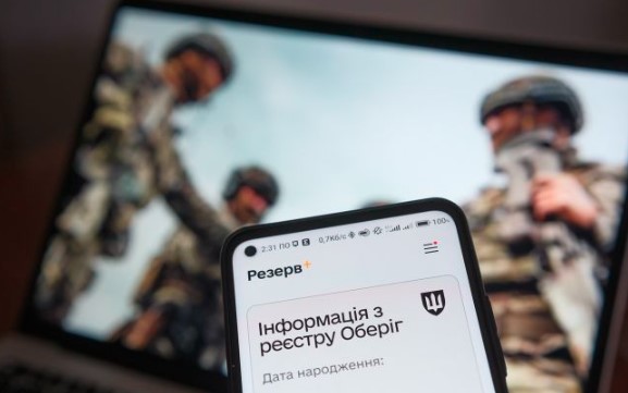 У Міноборони розповіли скільки чоловіків 18 -24 роки хочуть підписати контракт: 1 мільйон гарна мотивація