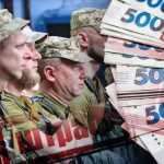 Повістки для українців за кордоном: як уникнути штрафів і розшуку від ТЦК