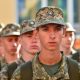 Молоді хлопці не хочуть служити: американське видання розкритикувало українське суспільство