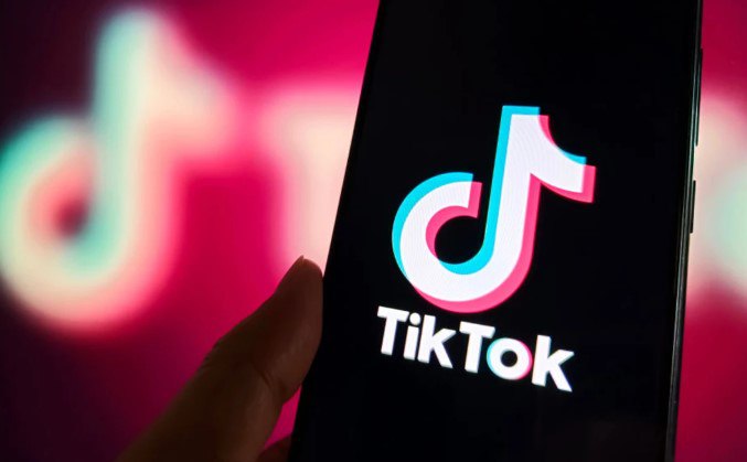 Як почати заробляти гроші на TikTok в Україні