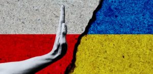 Поляки різко змінили ставлення до українців: опитування