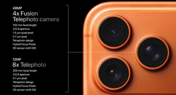 Камери: справжній прорив Найбільша революція, це телеоб'єктив. Його роздільність зросла з 12 до 48 Мп, а оптичний зум - до 8х. Нудний цифровий зум понад 5х нарешті зник. Усі три камери - це 48-мегапіксельні Fusion Cameras. Завдяки машинному навчанню iPhone може імітувати вісім різних фокусних відстаней, від 13 мм надширокого до 200 мм телеоб'єктива. Для відео передбачено ProRes RAW на обох моделях Pro. Власне, усю презентацію Apple зняла на iPhone 17 Pro. GenLock-синхронізація дозволяє знімати на кілька iPhone одночасно з точним вирівнюванням кадрів - корисно для сповільненої зйомки й творчих переходів. Фронтальна камера тепер має 24 Мп проти 12 раніше. Також додали запис у 8K при 60 к/с. Для більшості користувачів це навряд чи знадобиться, але для професійних відеографів можливості вражаючі.