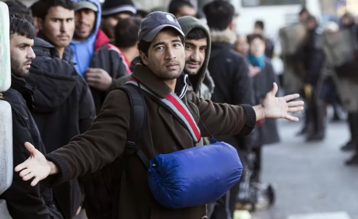 Влада виганяє і знищує українців: в Україну почали прибувати трудові мігранти з Азії, Індії та Бангладеш