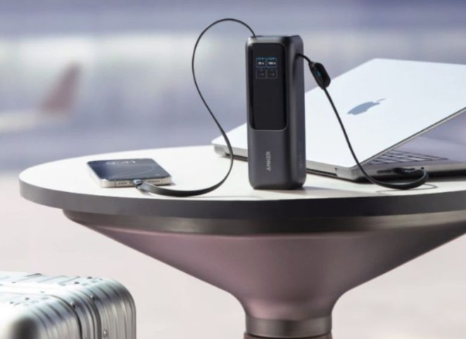 Компанія Anker презентувала нову серію портативних акумуляторів. До неї увійшли три моделі для різних сценаріїв зарядки і пристроїв, що підключаються — від тонких смартфонів до ноутбуків з високими вимогами до потужності живлення.