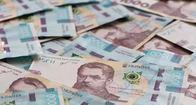 Бюджет-2026 з критикою і цифрами: нові зарплати, пенсії та виплати