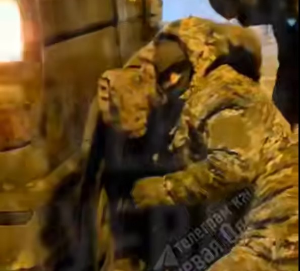 В Одесі працівники ТЦК били чоловіка ногами і кулаками на землі: з’явилося відео