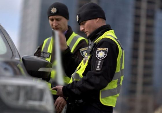 Приховані штрафи ПДР: чому сповіщення затримуються і як це призводить до блокування карток