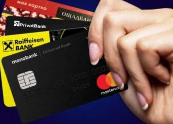 Банки масово блокують рахунки: хто вже потрапив у "чорний список"