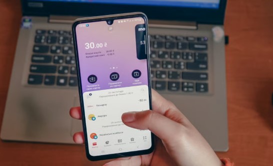Шахраї масово атакують українців через monobank: з’явилася нова небезпечна схема