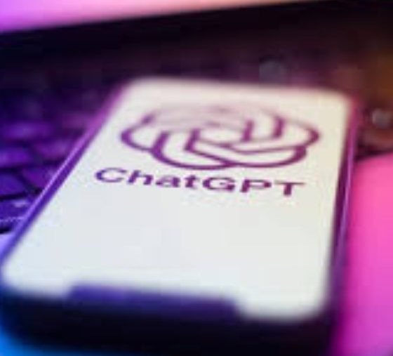 Чат GPT готує власний смартфон: це буде технологічним проривом