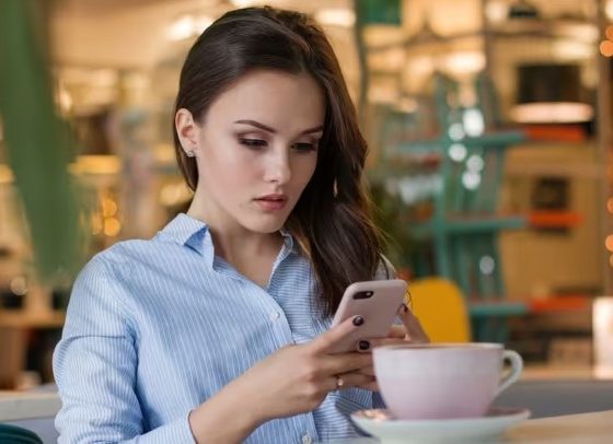 Туристична eSIM від Київстару доступна абонентам Vodafone та lifecell: інтернет за ціною чашки кави