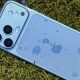 Apple потрапила під хвилю критики після того, як власники нових iPhone 18 Pro та інших моделей на iOS 27 помітили рекламні банери безпосередньо в налаштуваннях смартфона.