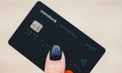 У тарифах monobank з'явився новий пункт, який передбачає комісію за переказ власних коштів на картки інших банків.